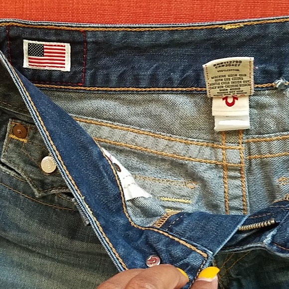 True Religion Distress Shorts - Picture 6 of 8